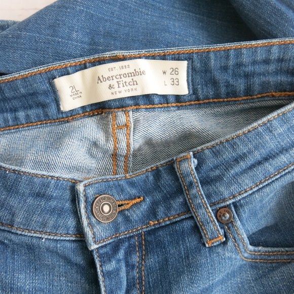 Abercrombie & Fitch Distressed Ripped Off Skinny Leg Denim Jeans - Size 2L - Picture 5 of 6